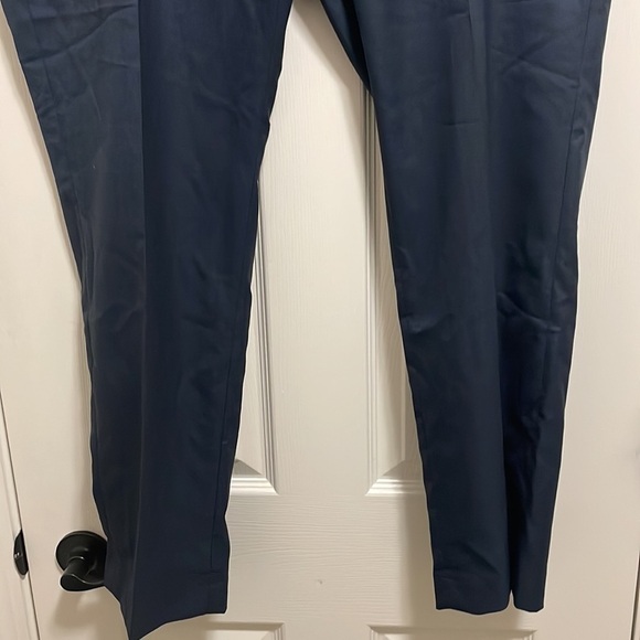 Calvin Klein pant Mens Navy slim wrinkle resistant stretch bottom New Sz 42Wx30L - Picture 8 of 10
